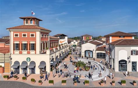 serraville designer outlet outlet